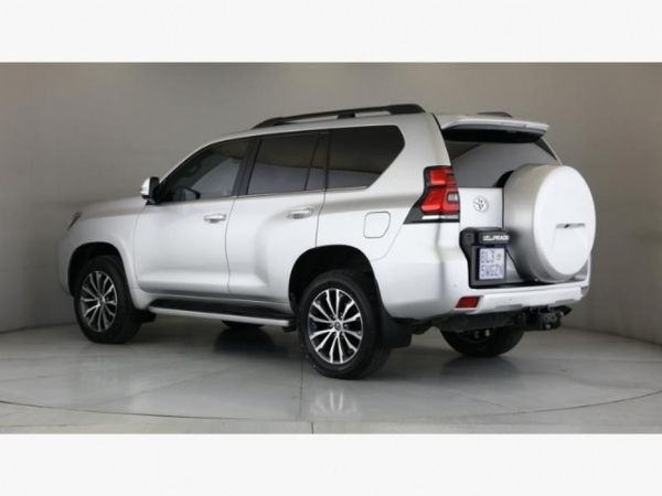 2024-Toyota-Land-Cruiser-Prado-28-GD-VX-L-Auto image:25