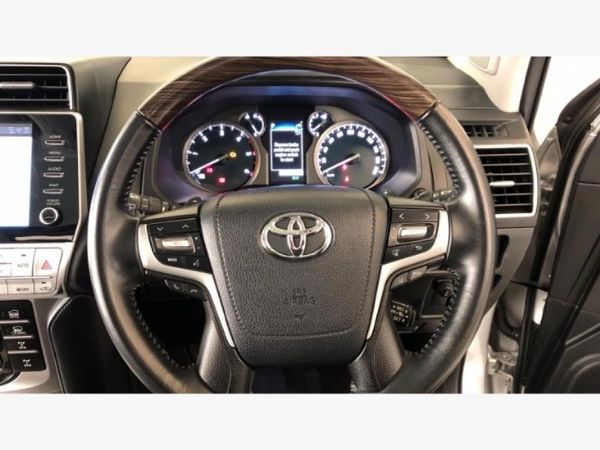 2024-Toyota-Land-Cruiser-Prado-28-GD-VX-L-Auto image:26