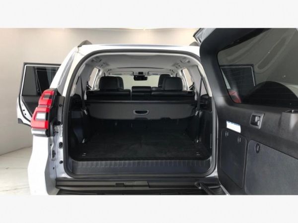 2024-Toyota-Land-Cruiser-Prado-28-GD-VX-L-Auto image:7
