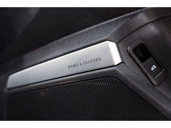 2023-Audi-S3-20-TFSI-Quattro-S-Tronic image:17