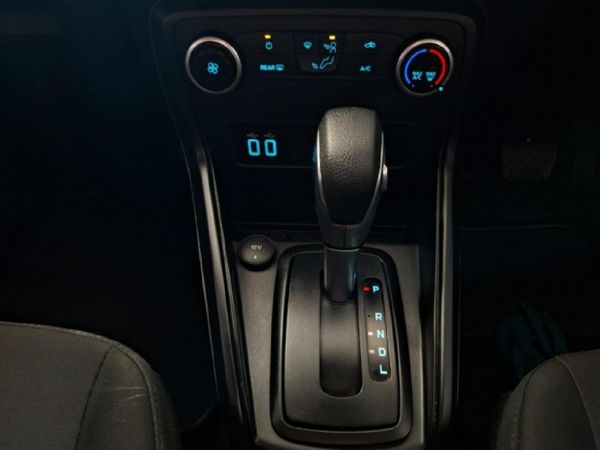 2020-Ford-EcoSport-15-TiVCT-Ambiente-Auto image:14