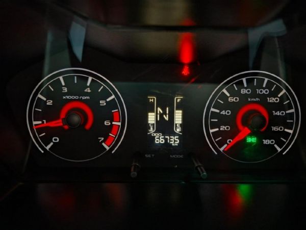 2019-Mahindra-KUV-100-12-TD-K6-NXT image:15
