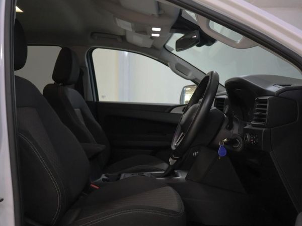 2025-Volkswagen-Amarok-20-TDI-125kW-Life-Auto-Double-Cab image:15