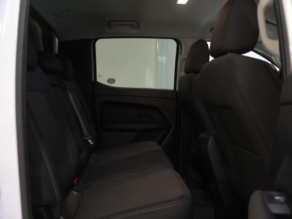 2025-Volkswagen-Amarok-20-TDI-125kW-Life-Auto-Double-Cab image:18