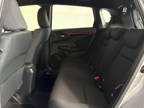 2021-Honda-Jazz-15-Sport-Auto image:3