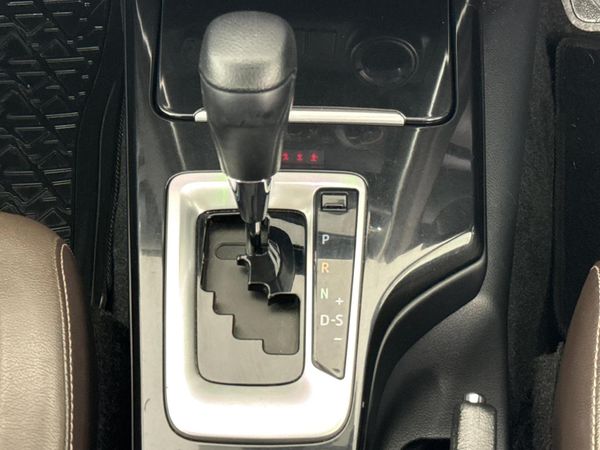 2020-Toyota-Fortuner-24-GD-6-4x4-Auto image:10