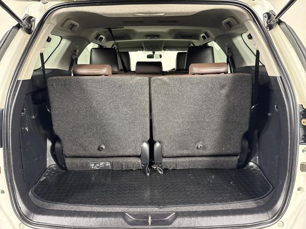 2020-Toyota-Fortuner-24-GD-6-4x4-Auto image:13