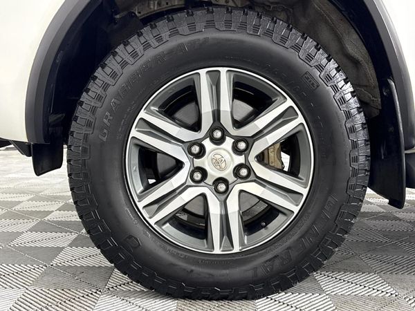 2020-Toyota-Fortuner-24-GD-6-4x4-Auto image:4