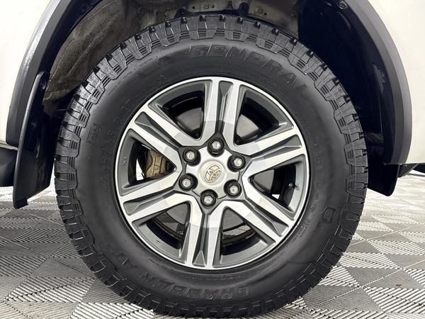 2020-Toyota-Fortuner-24-GD-6-4x4-Auto image:5