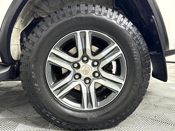2020-Toyota-Fortuner-24-GD-6-4x4-Auto image:6