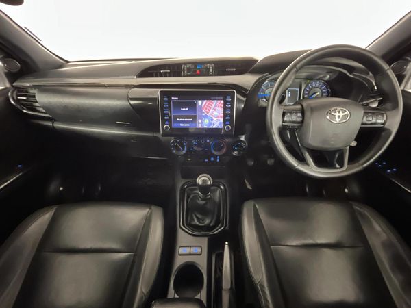 2021-Toyota-Hilux-28-GD-6-Raised-Body-Legend-4x4-Extended-Cab image:1