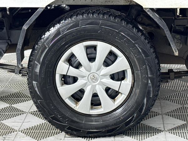 2023-Mahindra-Pik-Up-22-mHawk-S4-Dropside image:5