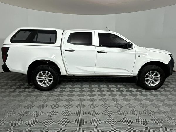 2022-Isuzu-D-Max-19-DDI-HR-L-Auto-Double-Cab image:18