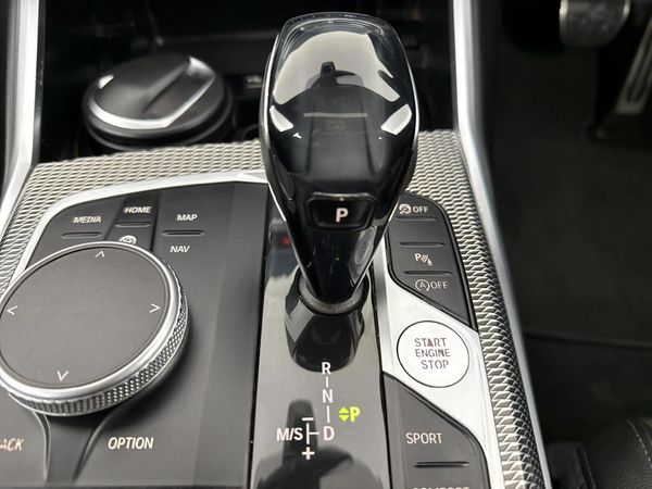 2021-BMW-3-Series-318i-M-Sport-Launch-Edition-Auto image:10