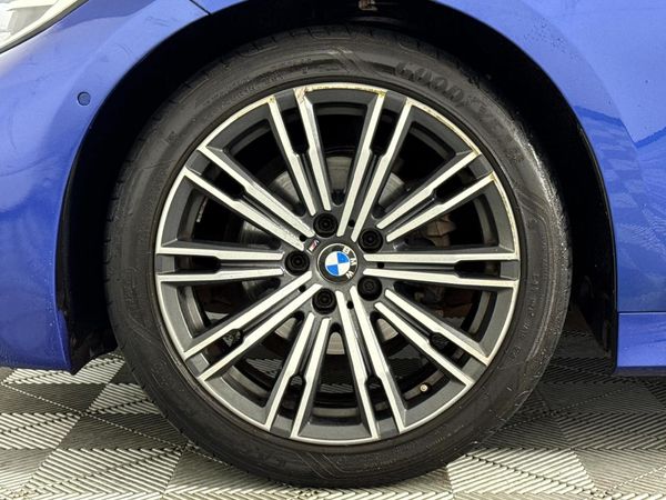 2021-BMW-3-Series-318i-M-Sport-Launch-Edition-Auto image:4