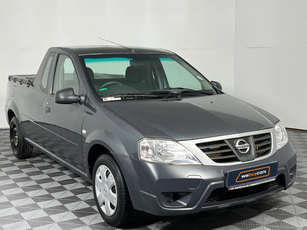 2019-Nissan-NP200-16-AC-Safety-Pack image:11