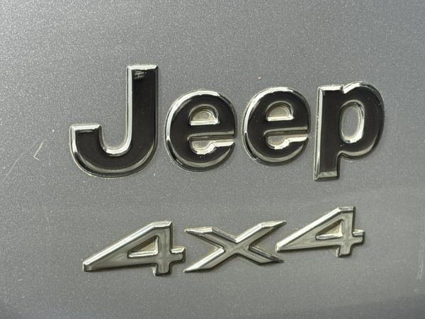 2003-Jeep-Cherokee-28-CRD-Limited-Auto image:11