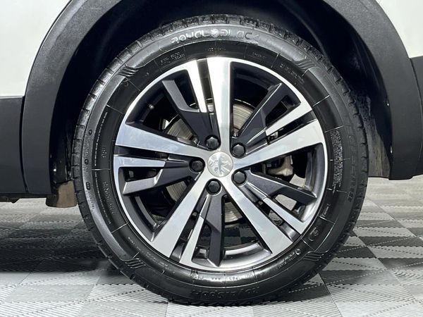 2020-Peugeot-5008-20-HDI-Allure-Auto image:5