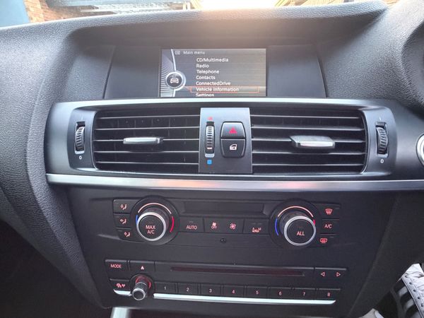 2014-BMW-X3-xDrive20i-M-Sport-Auto image:11
