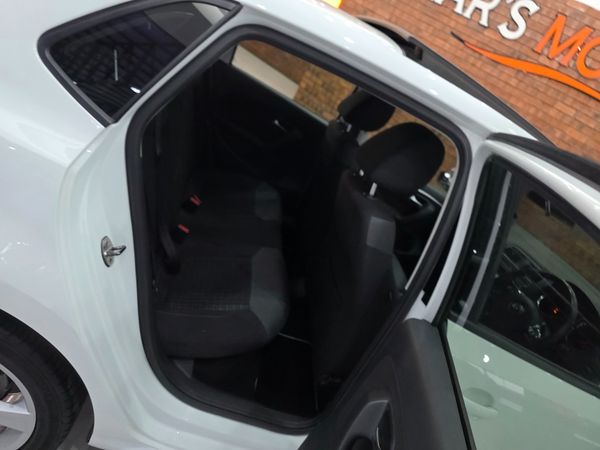 2017-Volkswagen-Polo-GP-12-TSI-Comfortline-66kW image:5