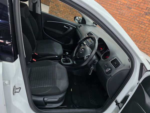 2017-Volkswagen-Polo-GP-12-TSI-Comfortline-66kW image:6