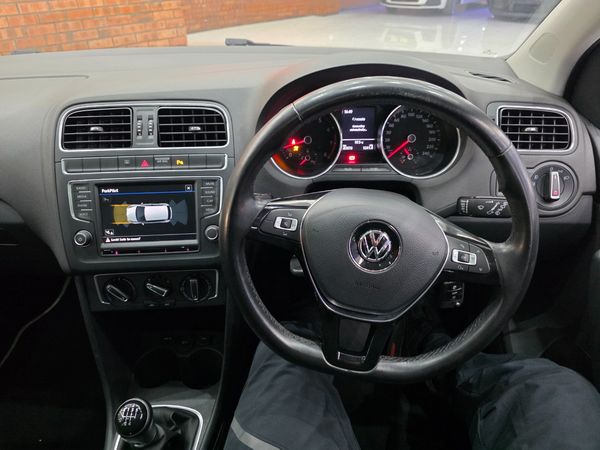 2017-Volkswagen-Polo-GP-12-TSI-Comfortline-66kW image:7