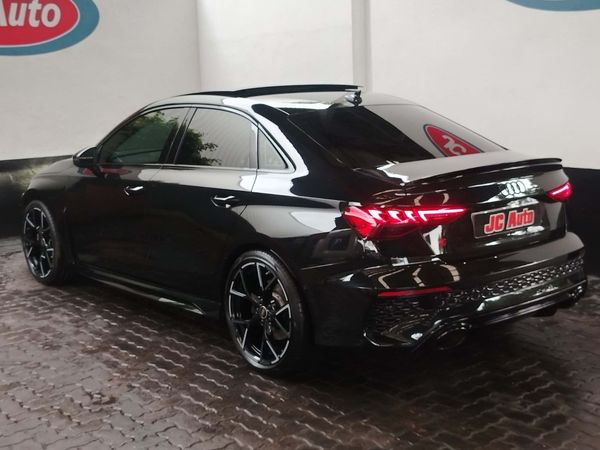 2023-Audi-RS3-Quattro-Auto image:9