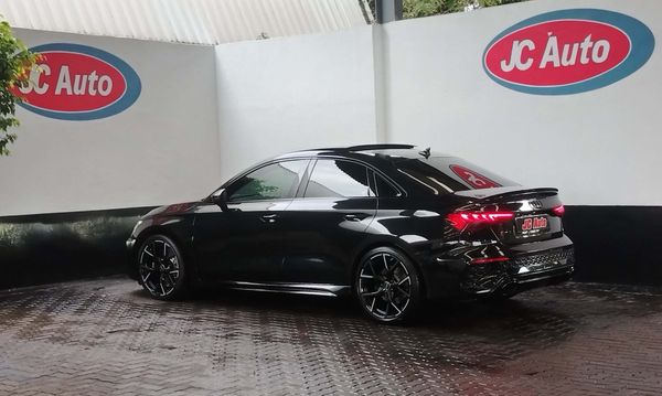 2023-Audi-RS3-Quattro-Auto image:5