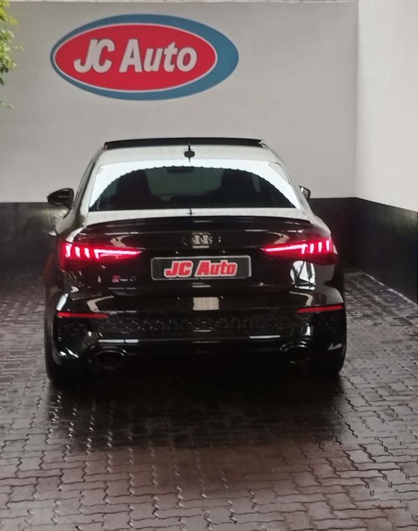 2023-Audi-RS3-Quattro-Auto image:7