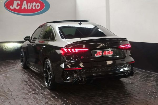 2023-Audi-RS3-Quattro-Auto image:8
