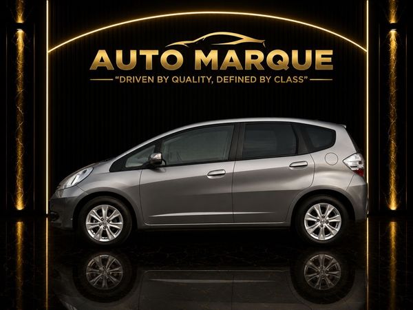 2011-Honda-Jazz-13-Hybrid image:2