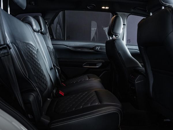 2025-Ford-Everest-30D-V6-Platinum-AWD-Auto image:12