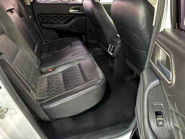 2022-GWM-P-Series-PV-20-TD-LT-4x4-Auto-Double-Cab image:19
