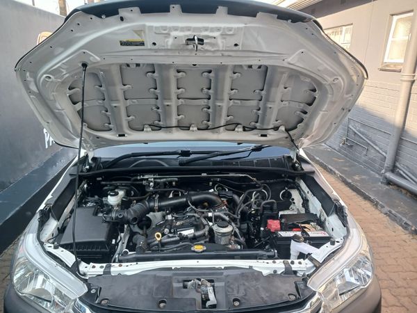 2017-Toyota-Hilux-20-VVTi-Single-Cab image:10