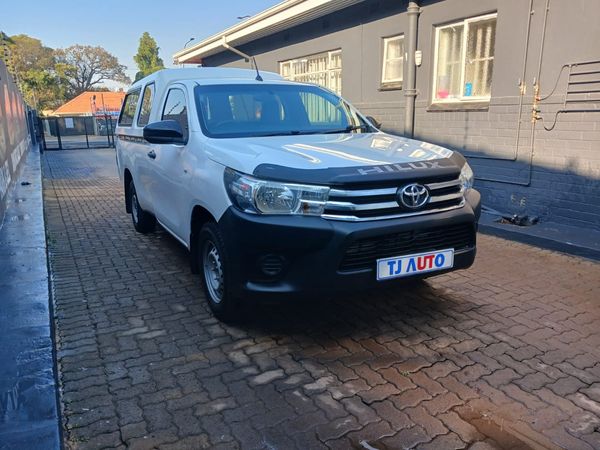 2017-Toyota-Hilux-20-VVTi-Single-Cab image:2