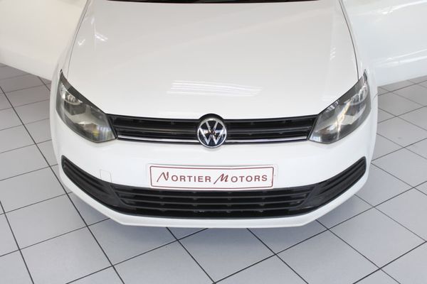 2022-Volkswagen-Polo-Vivo-TRENDLINE-WITH-MAGS image:9