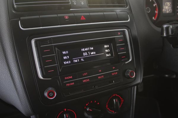 2022-Volkswagen-Polo-Vivo-TRENDLINE-WITH-MAGS image:12
