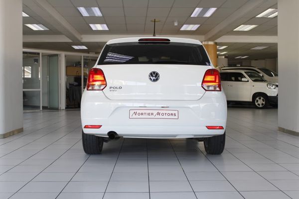 2022-Volkswagen-Polo-Vivo-TRENDLINE-WITH-MAGS image:5