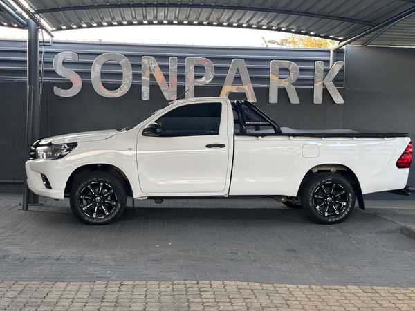 2021-Toyota-Hilux-24-GD-S-Single-Cab image:3