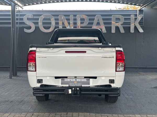 2021-Toyota-Hilux-24-GD-S-Single-Cab image:5