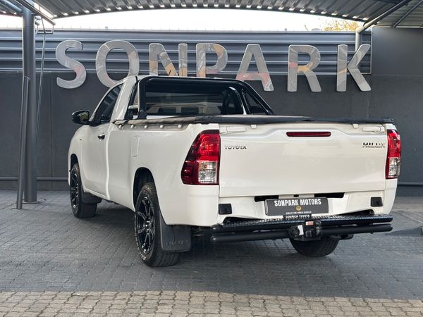 2021-Toyota-Hilux-24-GD-S-Single-Cab image:6