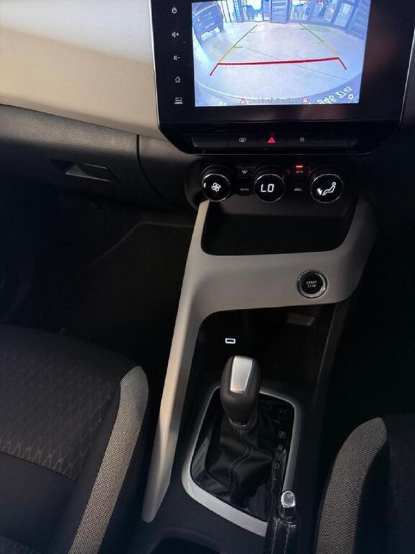 2023-Nissan-Magnite-10T-Acenta-Auto image:14