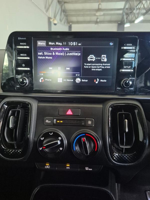 2022-Kia-Sonet-15-EX-CVT image:16