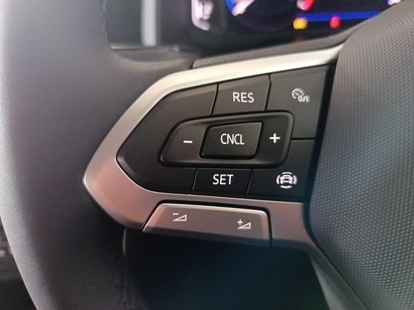 2025-Volkswagen-Polo-10-TSI-Life image:14