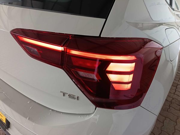 2025-Volkswagen-Polo-10-TSI-Life image:7