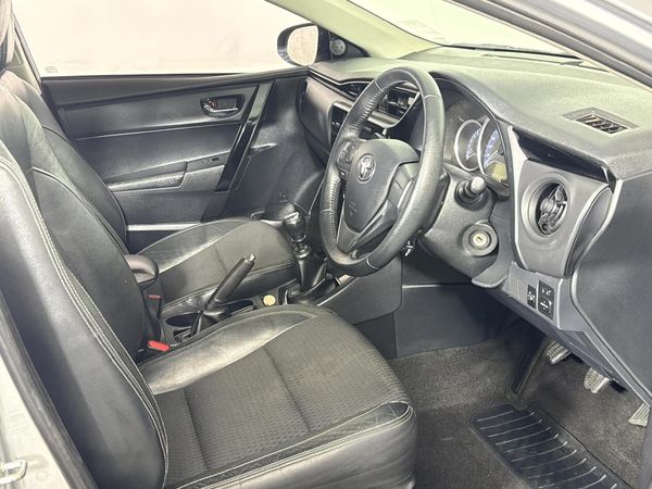 2020-Toyota-Corolla-Quest-18-Prestige image:9