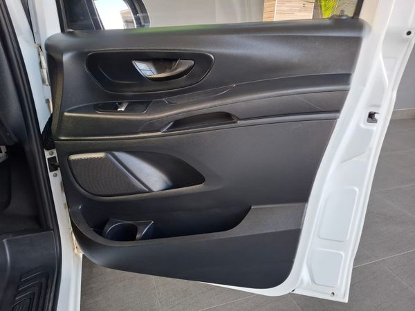2018-Mercedes-Benz-Vito-111-16-CDI-Panel-Van image:13
