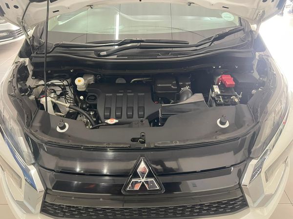2024-Mitsubishi-Xpander-15-Auto image:14