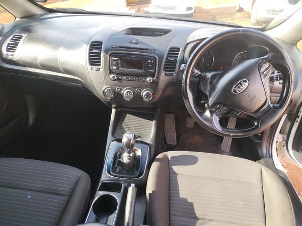 2018-Kia-Cerato-16-SX-5-dr image:6
