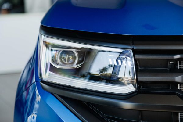 2026-Volkswagen-Amarok-20-TDI-125kW-4Mot-Dark-Label-Auto-Double-Cab image:8